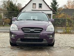 Violet Gebraucht 2008 Kia Carens EX Van / Kleinbus | 4.850 € (Etwas zu teuer)