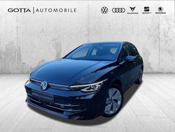 Schwarz Gebraucht 2025 VW Golf VIII Style Limousine | 36.950 €