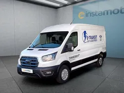 Weiß Gebraucht 2022 Ford E-Transit Van | 46.949 € (Fairer Preis)