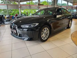 Schwarz Gebraucht 2023 BMW i4 Sport Line Limousine | 39.900 € (Guter Preis)