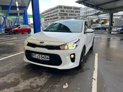 Weiß Gebraucht 2017 Kia Rio DREAM-TEAM Edition Limousine | 7.700 € (Guter Preis)