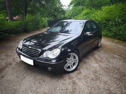 Schwarz Gebraucht 2004 Mercedes C320 Limousine | 6.450 € (Etwas zu teuer)
