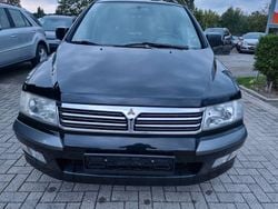 Schwarz Gebraucht 2004 Mitsubishi Space Wagon Motion Van / Kleinbus | 2.994 €