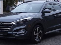 Grau Gebraucht 2018 Hyundai Tucson Premium SUV | 19.700 € (Guter Preis)