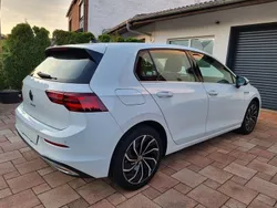 Weiß Gebraucht 2020 VW Golf VII Kombi | 17.900 € (Guter Preis)