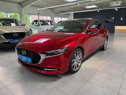 Soul red crystal m Neu 2025 Mazda 3 Takumi-Line Limousine | 38.990 €