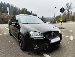 Schwarz Gebraucht 2008 VW Golf V Edition Kleinwagen | 10.000 € (Teuer)