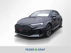 Daytonagrau perleffekt Gebraucht 2025 Audi RS3 Sportback Ambiente Kleinwagen | 70.840 €