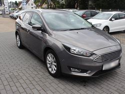 Gebraucht 2015 Ford Focus Titanium Kombi | 9.590 €