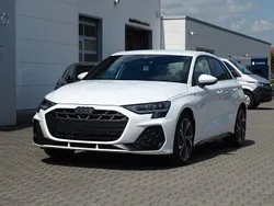 Weiß Neu 2025 Audi A3 Sportback S-Line Limousine | 42.210 € (Fairer Preis)