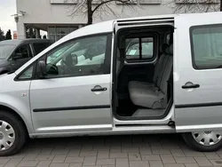 Grau Gebraucht 2008 VW Caddy Life Van / Kleinbus | 5.999 € (Teuer)