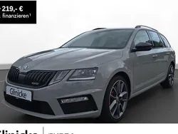 Stahl grau Gebraucht 2017 Skoda Octavia RS Kombi | 20.570 € (Fairer Preis)