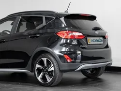 Schwarz Gebraucht 2023 Ford Fiesta Kleinwagen | 18.549 € (Fairer Preis)