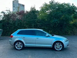 Grau Gebraucht 2006 Audi A3 Sportback Kleinwagen | 5.200 € (Fairer Preis)