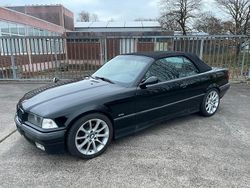 Schwarz Gebraucht 1997 BMW 320 Cabriolet Cabrio | 5.500 € (Superpreis)