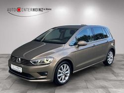 Pyramid gold metallic Gebraucht 2017 VW Golf Sportsvan Highline Van / Kleinbus | 18.600 € (Fairer Preis)