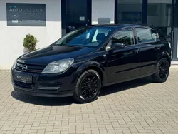 Schwarz Gebraucht 2004 Opel Astra S Limousine | 1.390 € (Guter Preis)