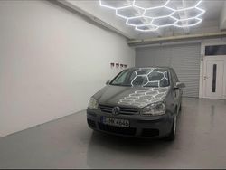 Schwarz Gebraucht 2005 VW Golf IV Comfortline Limousine | 3.900 € (Etwas zu teuer)