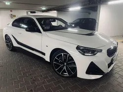 Weiß Gebraucht 2023 BMW M240 M Sport Coupé | 47.750 € (Etwas zu teuer)