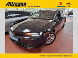 Lackierung schwarz perla nera/ Gebraucht 2024 Opel Astra Kombi | 22.880 € (Guter Preis)