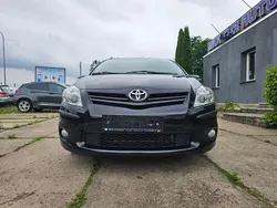Schwarz Gebraucht 2011 Toyota Auris Edition Limousine | 7.900 € (Etwas zu teuer)
