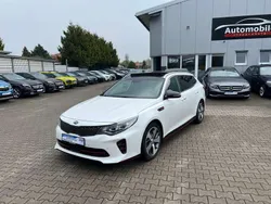Weiß Gebraucht 2016 Kia Optima GT-Line Kombi | 14.500 € (Fairer Preis)
