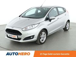 Grau Gebraucht 2016 Ford Fiesta Celebration Kleinwagen | 7.550 € (Fairer Preis)