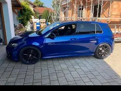 Blau Gebraucht 2017 VW Golf VII R Limousine | 25.450 € (Teuer)