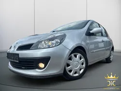 Silber Gebraucht 2007 Renault Clio III Rip Curl Kleinwagen | 1.995 € (Fairer Preis)
