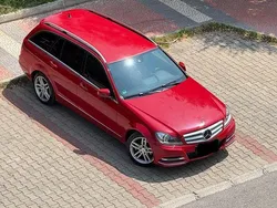 Rot Gebraucht 2013 Mercedes C250 Kombi | 10.799 € (Teuer)