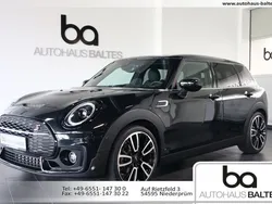 Midnight black ii met. Gebraucht 2023 Mini John Cooper Works Clubman Kombi | 37.850 € (Etwas zu teuer)
