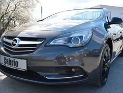 Grau Gebraucht 2016 Opel Cascada Edition Cabrio | 9.490 € (Fairer Preis)