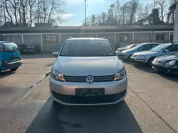 Silber Gebraucht 2012 VW Touran Van / Kleinbus | 5.990 € (Fairer Preis)