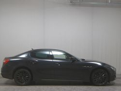 Schwarz Gebraucht 2019 Maserati Ghibli Limousine | 31.980 €