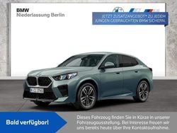 Grün Gebraucht 2024 BMW X2 Luxury Line SUV | 40.880 € (Superpreis)