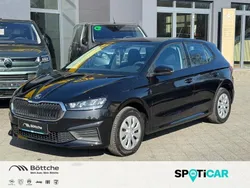Schwarzmagic perleffekt Gebraucht 2022 Skoda Fabia Active Limousine | 12.450 € (Fairer Preis)