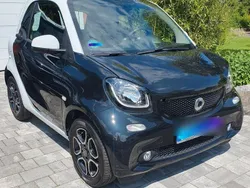 Schwarz Gebraucht 2018 Smart ForTwo Coupé Coupé | 9.999 € (Guter Preis)