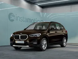 Braun Gebraucht 2022 BMW X1 Advantage SUV | 37.647 €