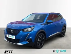Blau Gebraucht 2022 Peugeot e-2008 Allure SUV | 18.500 € (Etwas zu teuer)