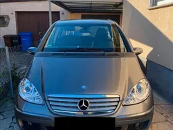 Grau Gebraucht 2008 Mercedes A180 Limousine | 3.900 € (Fairer Preis)
