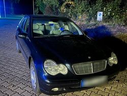 Gebraucht 2002 Mercedes C180 Limousine | 2.600 € (Guter Preis)