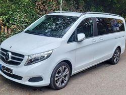 Weiß Gebraucht 2018 Mercedes V250 Edition Van / Kleinbus | 35.990 € (Fairer Preis)