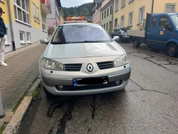 Andere farben Gebraucht 2004 Renault Mégane II Limousine | 2.999 € (Teuer)