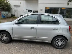 Silber Gebraucht 2011 Nissan Micra Kleinwagen | 2.850 €