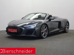 Grau Gebraucht 2022 Audi R8 Spyder Comfort Cabrio | 125.950 €