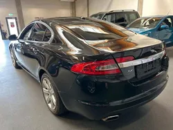 Schwarz Gebraucht 2011 Jaguar XF Luxury Limousine | 5.950 € (Superpreis)