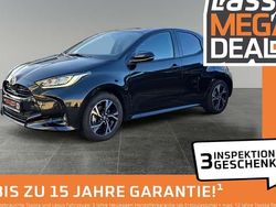 Schwarz Gebraucht 2024 Toyota Yaris Hybrid Team Limousine | 23.980 € (Fairer Preis)
