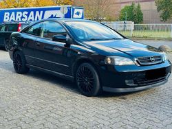 Schwarz Gebraucht 2005 Opel Astra Coupé | 3.250 € (Etwas zu teuer)