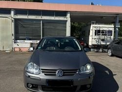 Silber Gebraucht 2004 VW Golf IV Kleinwagen | 1.000 € (Superpreis)