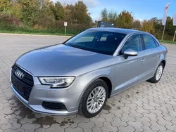 Silber Gebraucht 2018 Audi A3 Ambiente Limousine | 16.800 € (Fairer Preis)